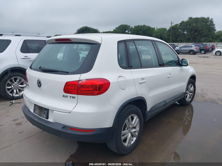 2012 Volkswagen Tiguan VIN WVGAV7AX7CW567572 IAAI salvage auction — NORMAL WEAR, Original (Texas), sold $875 on 2026-07-07 (photo 4)