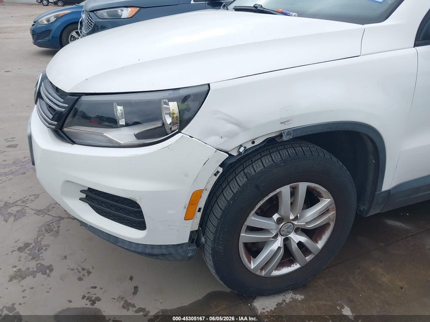 2012 Volkswagen Tiguan VIN WVGAV7AX7CW567572 IAAI salvage auction — NORMAL WEAR, Original (Texas), sold $875 on 2026-07-07 (photo 6)