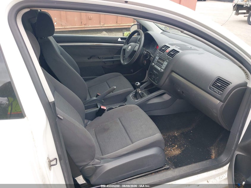 2007 Volkswagen Golf VIN WVWAS71K17W265296 IAAI salvage auction — FRONT END, Salvage - 75% Or Less (Maryland), sold $325 on 2026-07-08 (photo 5)