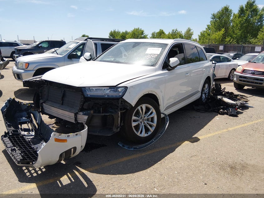 2018 Audi Q7 VIN WA1LAAF79JD004623 IAAI salvage auction — LEFT & RIGHT, Salvage Title, sold $2,850 on 2026-07-14 (photo 2)