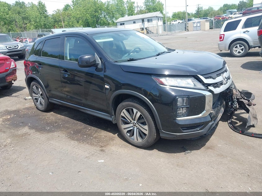 2022 Mitsubishi Outlander VIN JA4ARUAU0NU002862 IAAI salvage auction — FRONT END, Salvage Title, sold $4,050 on 2026-07-14 (photo 1)