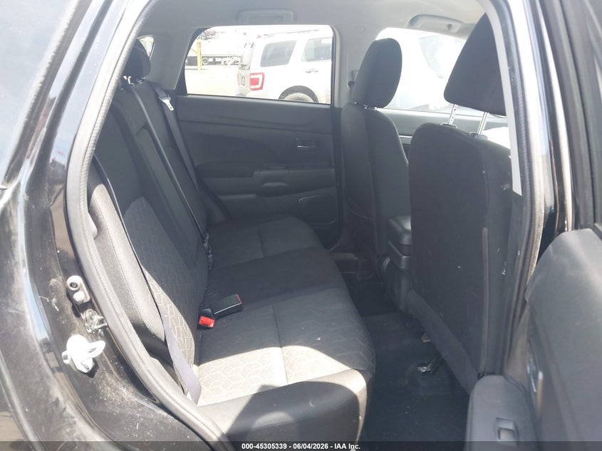 2022 Mitsubishi Outlander VIN JA4ARUAU0NU002862 IAAI salvage auction — FRONT END, Salvage Title, sold $4,050 on 2026-07-14 (photo 8)