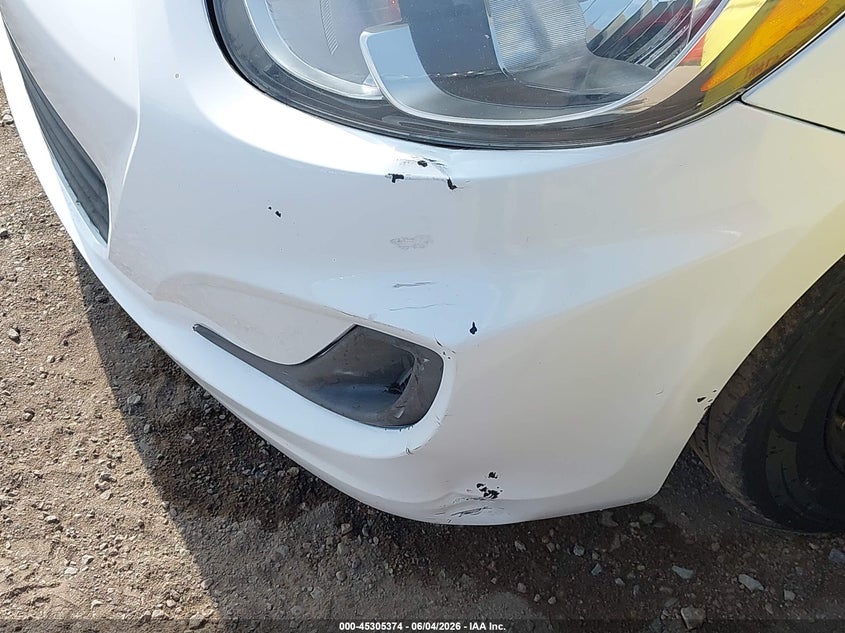 2015 Hyundai Accent VIN KMHCT4AE7FU816237 IAAI salvage auction — NORMAL WEAR, Salvage Title - Dealer (California), sold $700 on 2026-07-13 (photo 6)