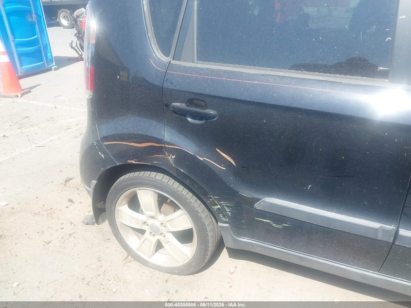 2011 Kia Soul VIN KNDJT2A2XB7214060 IAAI salvage auction — NORMAL WEAR, Clear-Dealer Only (North Carolina), sold $550 on 2026-07-20 (photo 6)