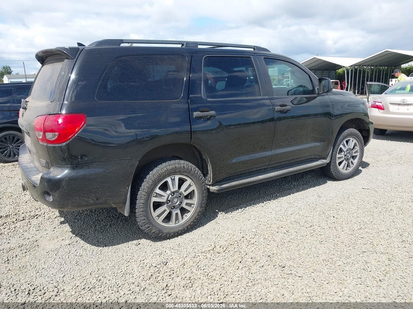 2010 Toyota Sequoia VIN 5TDJY5G17AS039742 IAAI salvage auction — RIGHT FRONT, Salvage (Oregon), sold $5,600 on 2026-07-20 (photo 4)