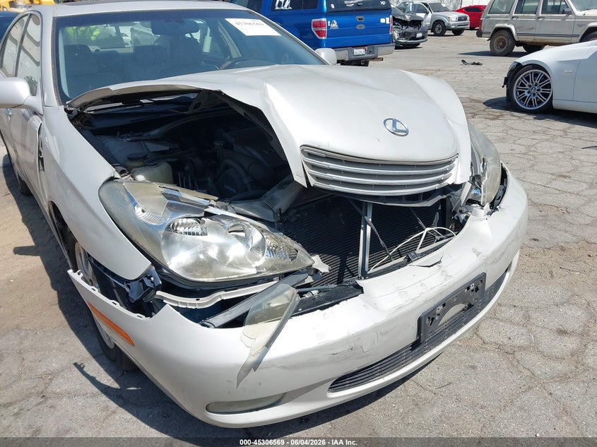 2003 Lexus Es 300 VIN JTHBF30G530090450 IAAI salvage auction — NORMAL WEAR, Clear - Dealer Only (California), sold $600 on 2026-07-07 (photo 6)
