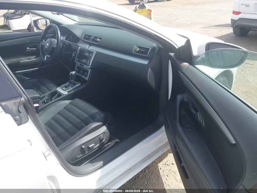 2012 Volkswagen Passat cc VIN WVWMP7AN2CE536522 IAAI salvage auction — NORMAL WEAR, Salvage Title, sold $375 on 2026-07-08 (photo 5)
