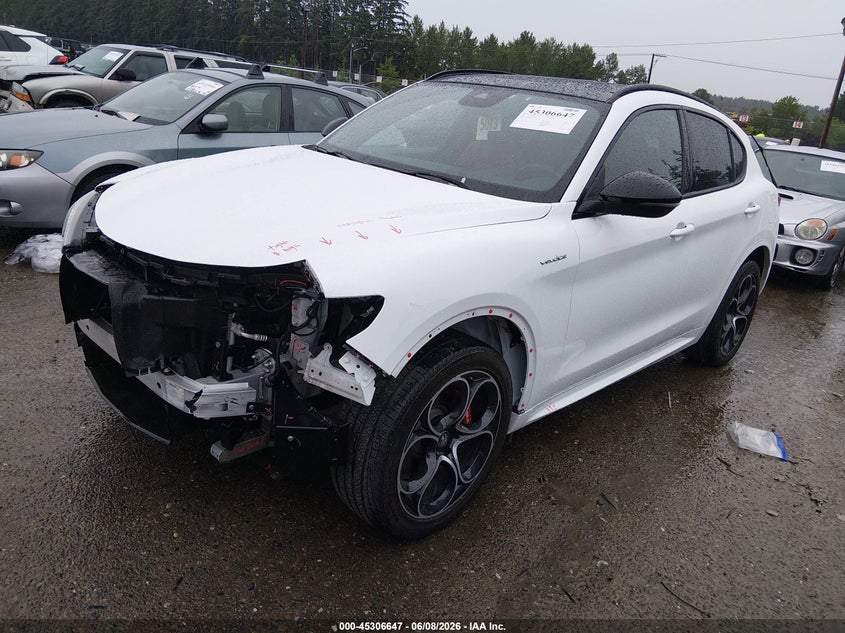 2023 Alfa romeo Stelvio VIN ZASPAKBNXP7D65276 IAAI salvage auction — FRONT END, Salvage Title, sold $2,500 on 2026-07-29 (photo 2)
