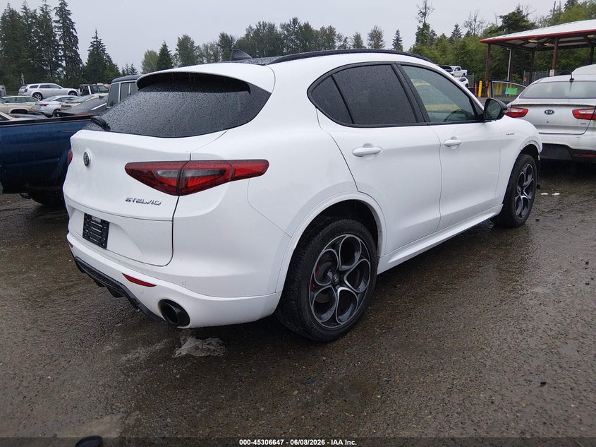 2023 Alfa romeo Stelvio VIN ZASPAKBNXP7D65276 IAAI salvage auction — FRONT END, Salvage Title, sold $2,500 on 2026-07-29 (photo 4)