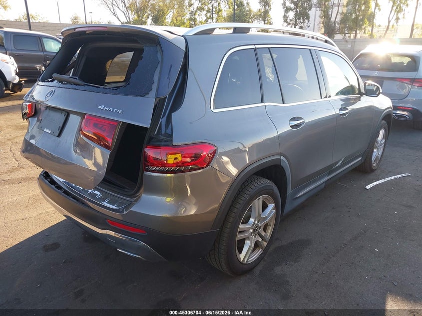 2020 Mercedes-benz Glb VIN WDC4M4HB6LW004813 IAAI salvage auction — REAR END, Salvage Title, sold $6,800 on 2026-08-14 (photo 4)
