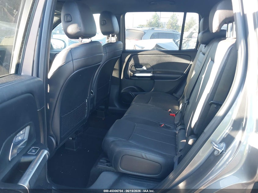 2020 Mercedes-benz Glb VIN WDC4M4HB6LW004813 IAAI salvage auction — REAR END, Salvage Title, sold $6,800 on 2026-08-14 (photo 8)