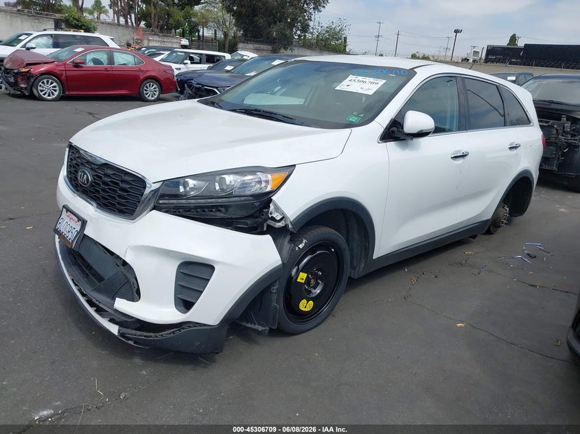 2019 Kia Sorento VIN 5XYPG4A37KG536435 IAAI salvage auction — VANDALISM, Salvage Title, sold $2,875 on 2026-07-15 (photo 2)