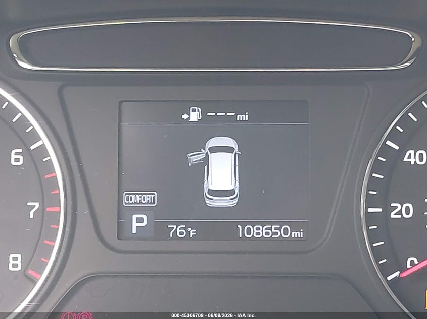 2019 Kia Sorento VIN 5XYPG4A37KG536435 IAAI salvage auction — VANDALISM, Salvage Title, sold $2,875 on 2026-07-15 (photo 7)