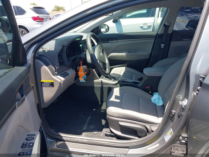 2018 Hyundai Elantra VIN KMHD74LF1JU466465 IAAI salvage auction — SIDE, Salvage Title, sold $3,400 on 2026-07-10 (photo 5)