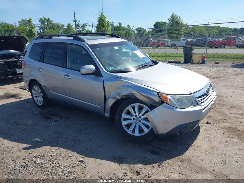 2013 Subaru Forester VIN JF2SHADCXDH444149 IAAI salvage auction — RIGHT FRONT, Salvage Title, sold $1,375 on 2026-07-07 (photo 1)