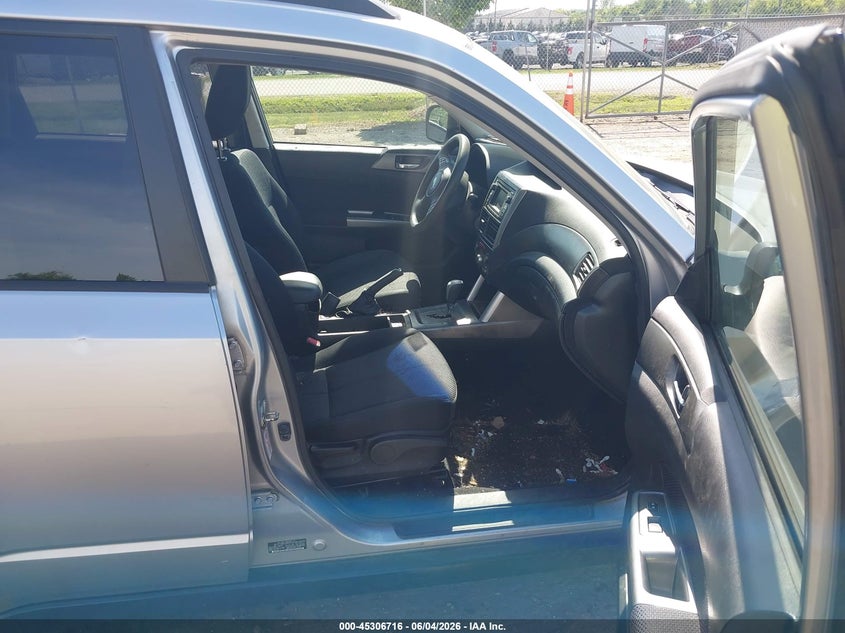 2013 Subaru Forester VIN JF2SHADCXDH444149 IAAI salvage auction — RIGHT FRONT, Salvage Title, sold $1,375 on 2026-07-07 (photo 5)