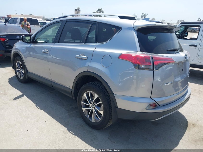 2018 Toyota Rav 4 VIN JTMRJREV3JD225133 IAAI salvage auction — RIGHT FRONT, Salvage Title, sold $6,300 on 2026-07-15 (photo 3)