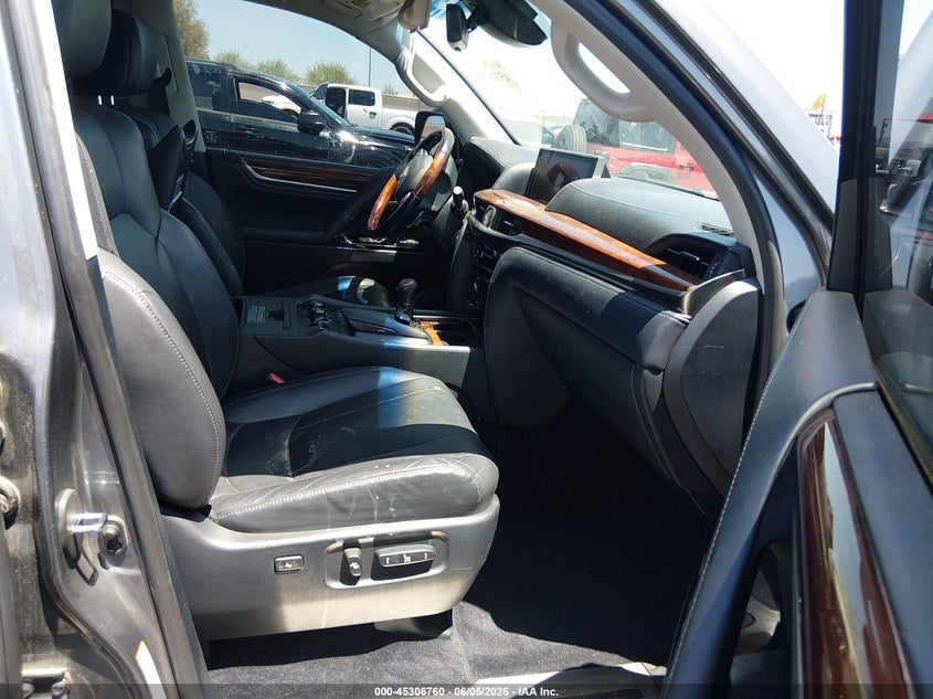 2016 Lexus Lx VIN JTJHY7AX6G4203572 IAAI salvage auction — FRONT END, Wait Title, sold $28,000 on 2026-09-18 (photo 5)