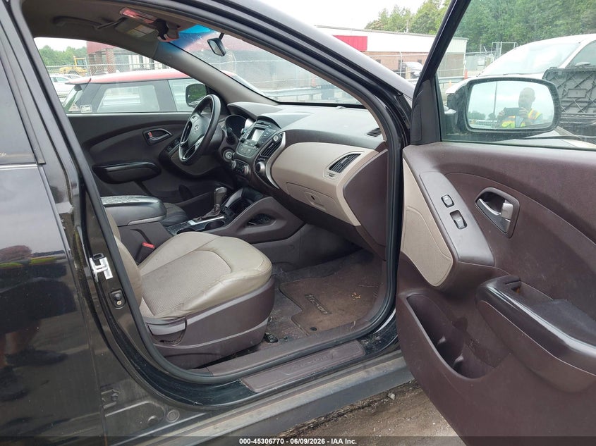 2015 Hyundai Tucson VIN KM8JT3AF6FU042332 IAAI salvage auction — NORMAL WEAR, Salvage Title, sold $925 on 2026-07-19 (photo 5)