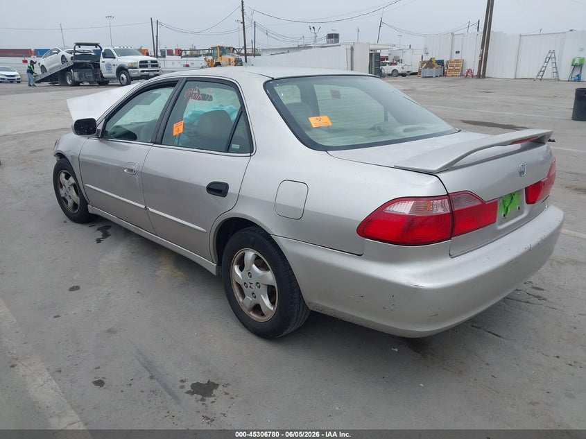 1999 Honda Accord VIN JHMCG6670XC030395 IAAI salvage auction — FRONT END, Salvage (California), sold $200 on 2026-07-22 (photo 3)