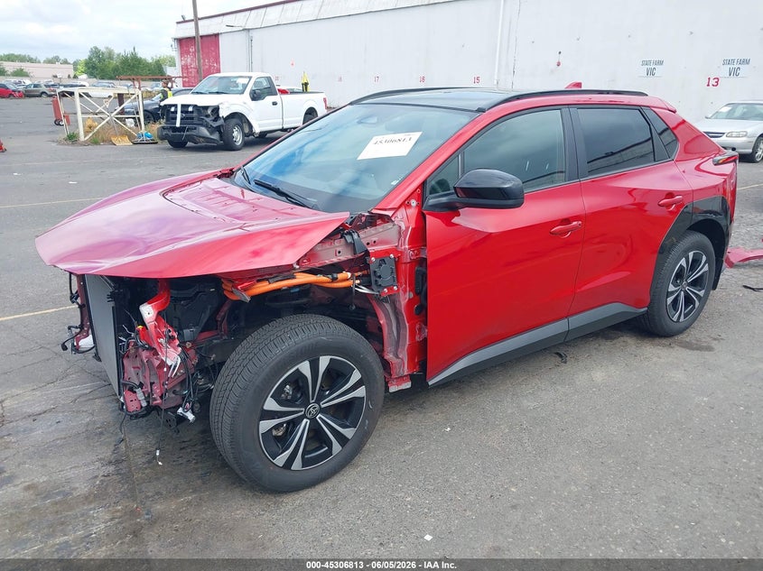 2025 Toyota Bz4x VIN JTMABACA9SA093512 IAAI salvage auction — LEFT FRONT, Salvage (Oregon), sold $8,300 on 2026-08-21 (photo 2)