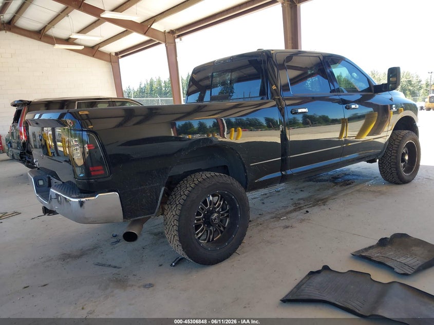 2012 Ram 2500 VIN 3C6UD5DL7CG127956 IAAI salvage auction — SIDE, Salvage Title, sold $5,800 on 2026-07-11 (photo 4)