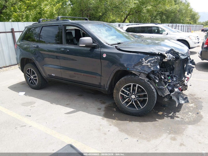 2018 Jeep Grand cherokee VIN 1C4RJFLG8JC106177 IAAI salvage auction — FRONT END, Salvage Title, sold $3,450 on 2026-07-31 (photo 1)