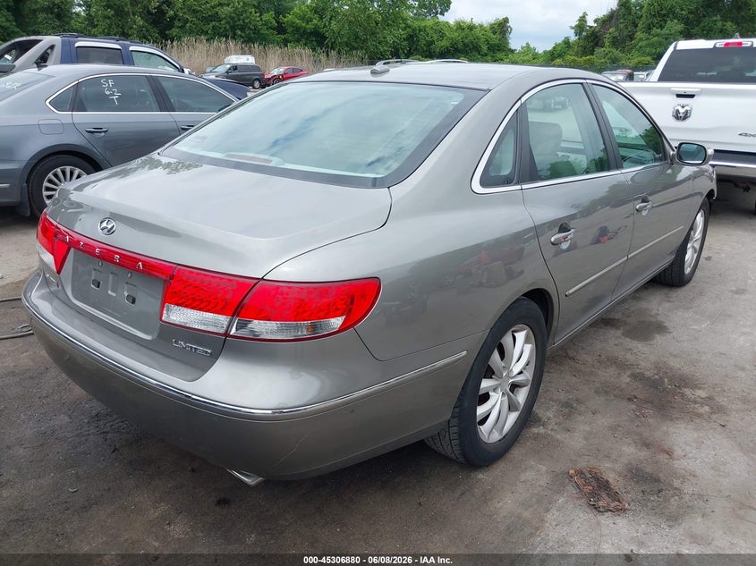 2008 Hyundai Azera VIN KMHFC46F48A319553 IAAI salvage auction — FRONT END, Salvage - 75% Or Less (Maryland), sold $475 on 2026-07-11 (photo 4)
