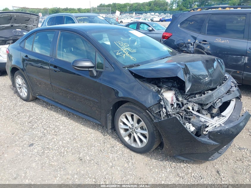 2022 Toyota Corolla VIN JTDVPMAE3NJ213755 IAAI salvage auction — FRONT END, Salvage Title, sold $2,150 on 2026-07-28 (photo 1)