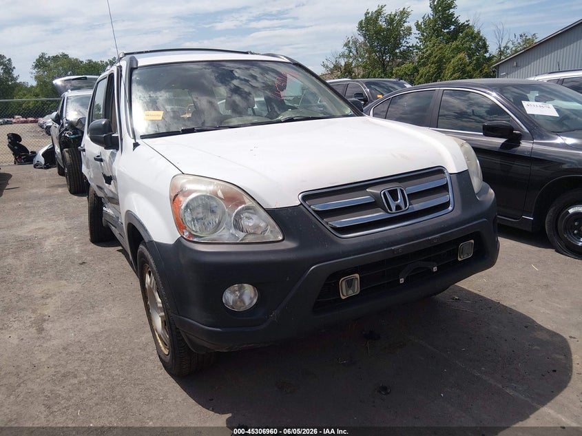 2005 Honda Cr-v VIN JHLRD78595C042695 IAAI salvage auction — RIGHT SIDE, Salvage (Ohio), sold $325 on 2026-07-07 (photo 1)
