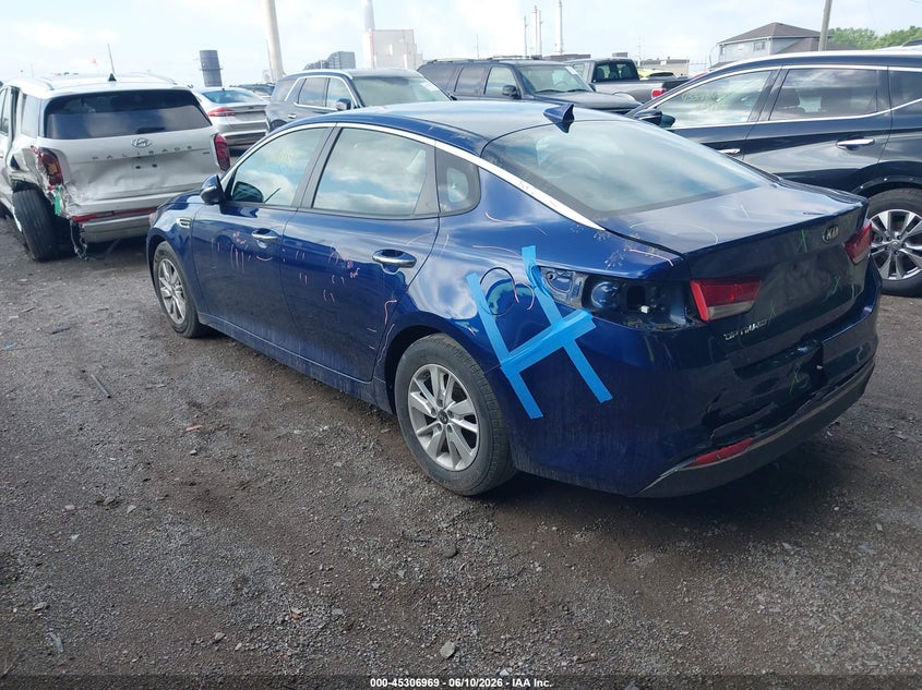 2018 Kia Optima VIN 5XXGT4L32JG233235 IAAI salvage auction — REAR END, Salvage (Indiana), sold $1,650 on 2026-07-08 (photo 3)