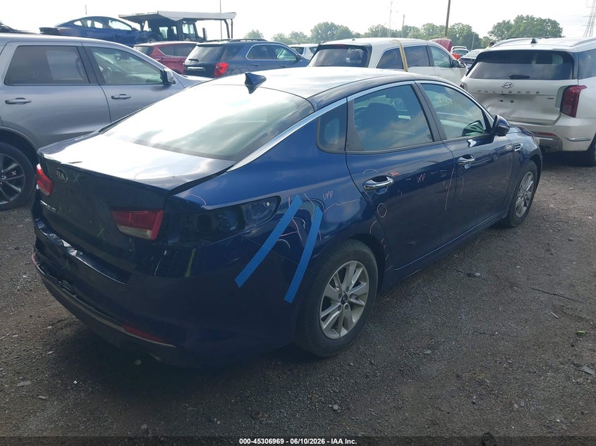 2018 Kia Optima VIN 5XXGT4L32JG233235 IAAI salvage auction — REAR END, Salvage (Indiana), sold $1,650 on 2026-07-08 (photo 4)