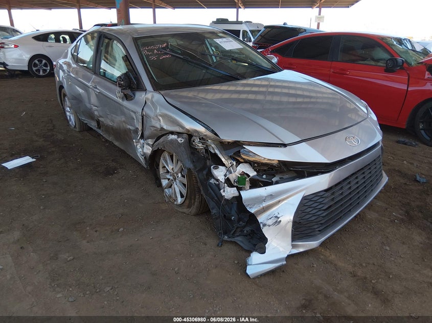 2025 Toyota Camry VIN 4T1DAACK5SU151067 IAAI salvage auction — RIGHT FRONT, Salvage (Arizona), sold $9,200 on 2026-07-28 (photo 1)