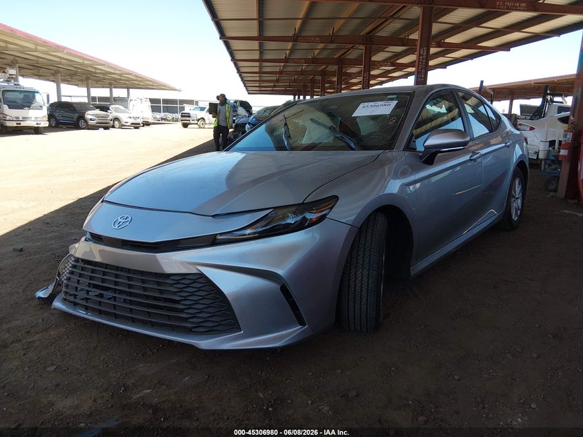 2025 Toyota Camry VIN 4T1DAACK5SU151067 IAAI salvage auction — RIGHT FRONT, Salvage (Arizona), sold $9,200 on 2026-07-28 (photo 2)