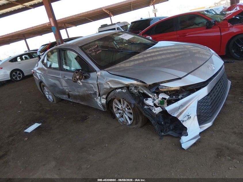 2025 Toyota Camry VIN 4T1DAACK5SU151067 IAAI salvage auction — RIGHT FRONT, Salvage (Arizona), sold $9,200 on 2026-07-28 (photo 6)