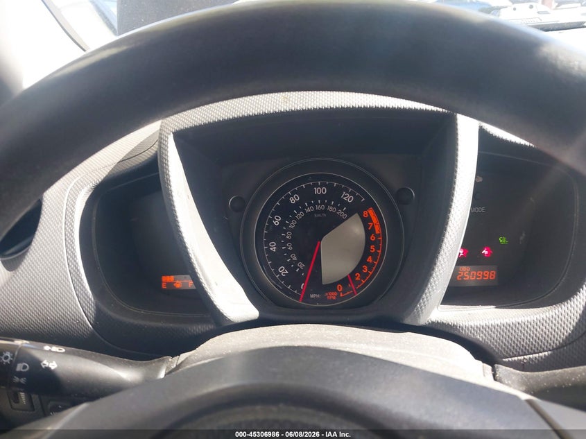 2012 Scion Xd VIN JTKKU4B43C1019959 IAAI salvage auction — SIDE, Salvage Title, sold $700 on 2026-07-14 (photo 7)