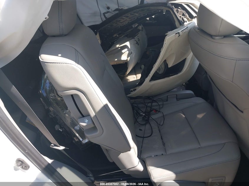 2019 Toyota Highlander VIN 5TDJZRFH4KS614416 IAAI salvage auction — ROLLOVER, Salvage Title, sold $3,100 on 2026-07-21 (photo 8)
