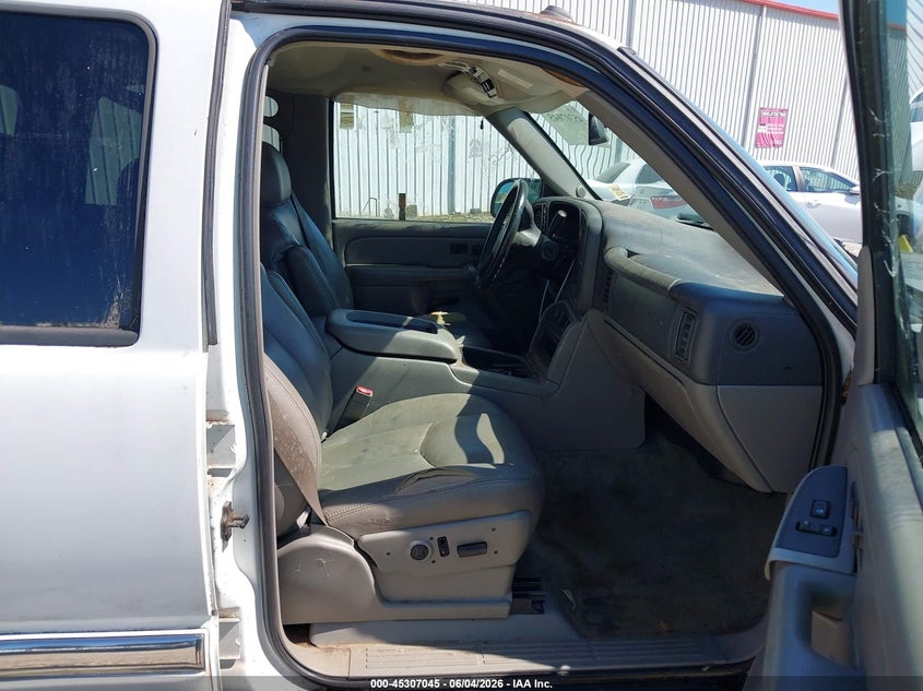 2004 Gmc Yukon VIN 1GKEK13Z44J103216 IAAI salvage auction — NORMAL WEAR, Repossession Paperwork (Georgia), sold $500 on 2026-07-09 (photo 5)