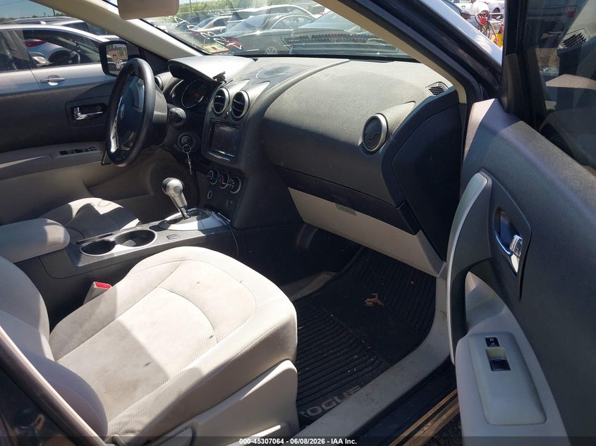 2014 Nissan Rogue VIN JN8AS5MV9EW200305 IAAI salvage auction — NORMAL WEAR, Clear (New Jersey), sold $450 on 2026-07-20 (photo 5)