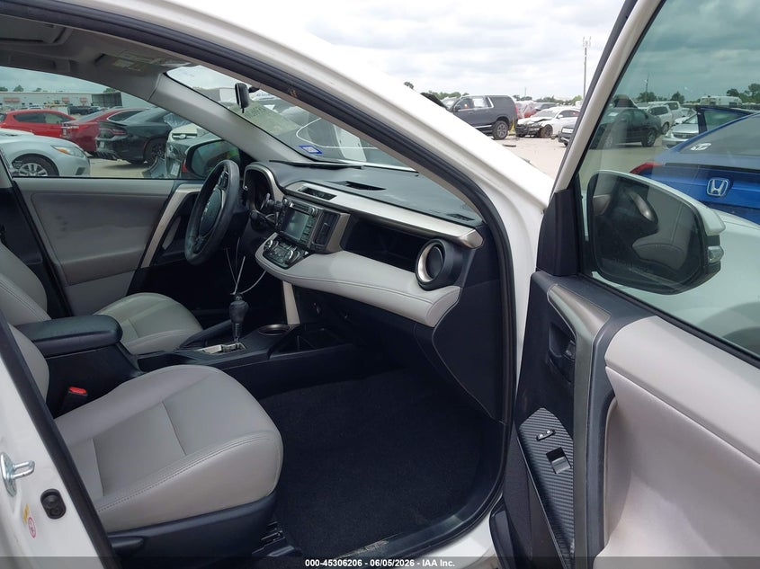 2013 Toyota Rav 4 VIN JTMWFREV5D5005835 IAAI salvage auction — HAIL, Original (Texas), sold $5,950 on 2026-07-14 (photo 5)