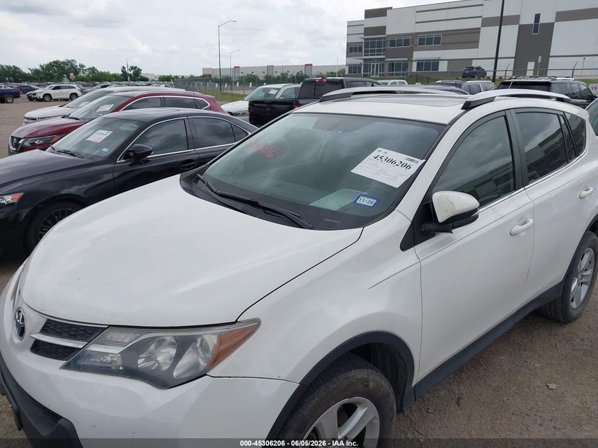 2013 Toyota Rav 4 VIN JTMWFREV5D5005835 IAAI salvage auction — HAIL, Original (Texas), sold $5,950 on 2026-07-14 (photo 6)