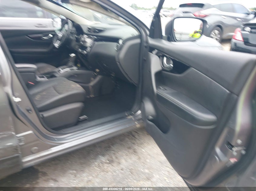2021 Nissan Rogue VIN JN1BJ1BV1MW320177 IAAI salvage auction — LEFT FRONT, Salvage Title, sold $2,900 on 2026-07-29 (photo 5)