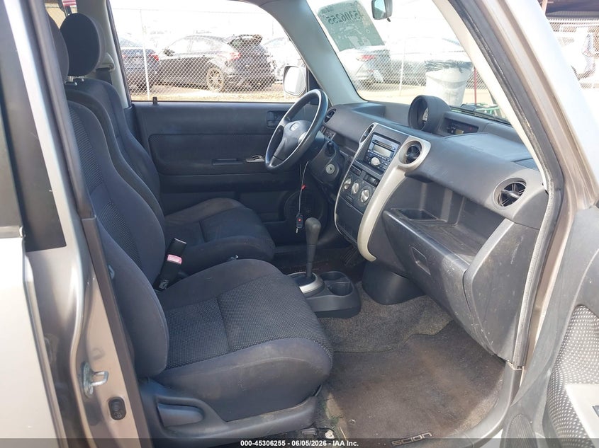 2005 Scion Xb VIN JTLKT324754009204 IAAI salvage auction — NORMAL WEAR, Clear (Hawaii), sold $225 on 2026-07-28 (photo 5)