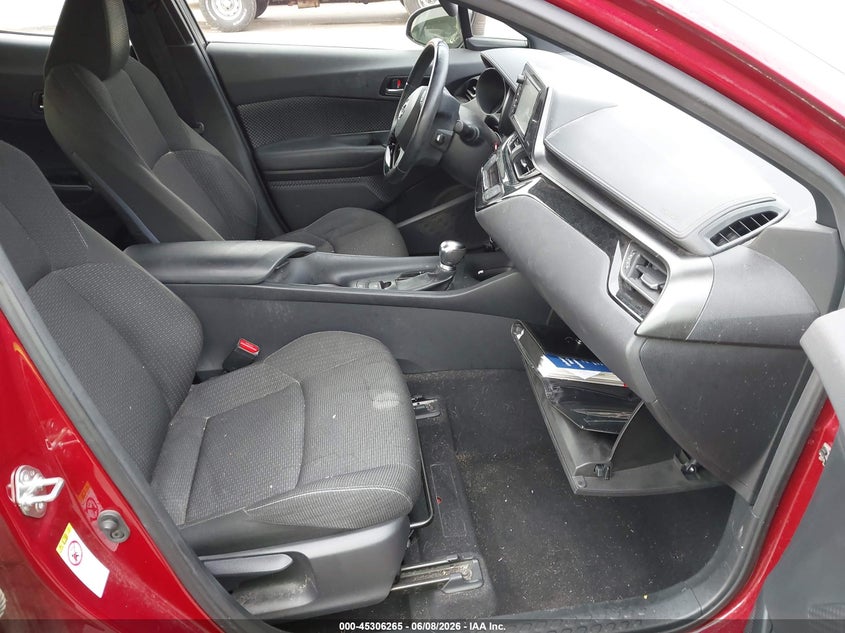2018 Toyota C-hr VIN JTNKHMBXXJ1010450 IAAI salvage auction — SIDE, Salvage (Mississippi), sold $3,850 on 2026-07-30 (photo 5)
