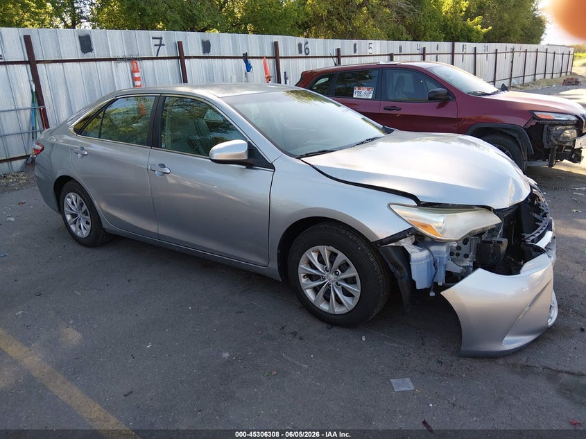 2015 Toyota Camry VIN 4T4BF1FK3FR446829 IAAI salvage auction — FRONT END, Salvage Title, sold $4,250 on 2026-07-09 (photo 1)