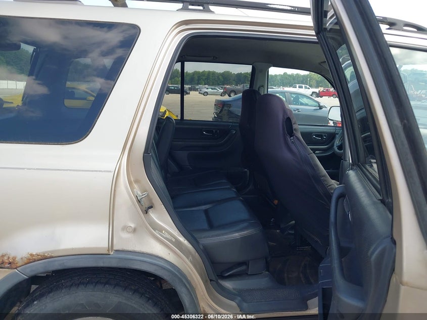 2001 Honda Cr-v VIN JHLRD18771C011356 IAAI salvage auction — NORMAL WEAR, Clear (Indiana), sold $375 on 2026-07-09 (photo 8)