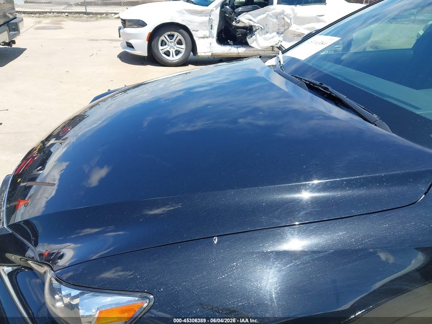 2015 Lexus Is VIN JTHBF1D21F5056824 IAAI salvage auction — HAIL, Salvage Title, sold $9,300 on 2026-07-16 (photo 6)