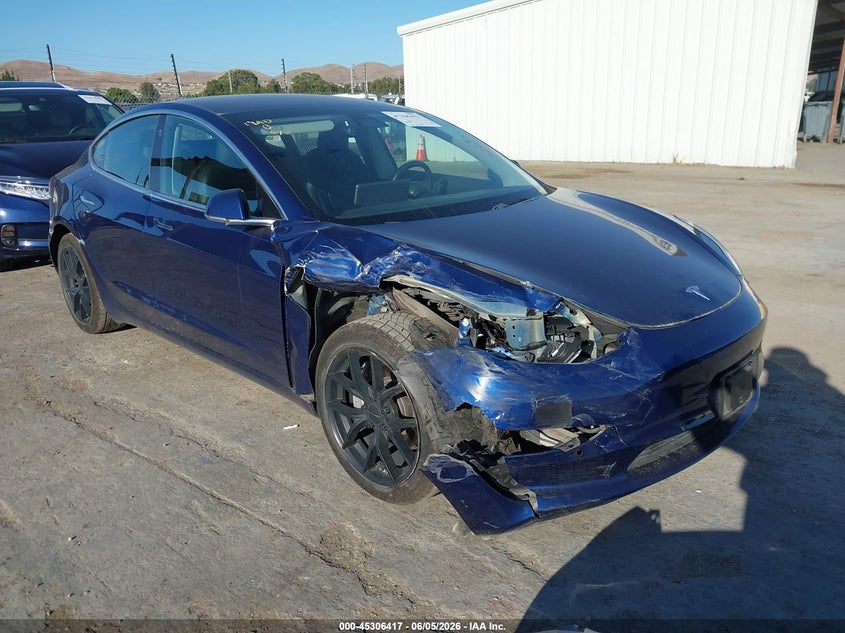 2018 Tesla Model 3 VIN 5YJ3E1EA1JF102626 IAAI salvage auction — FRONT END, Salvage Title, sold $6,100 on 2026-07-09 (photo 1)