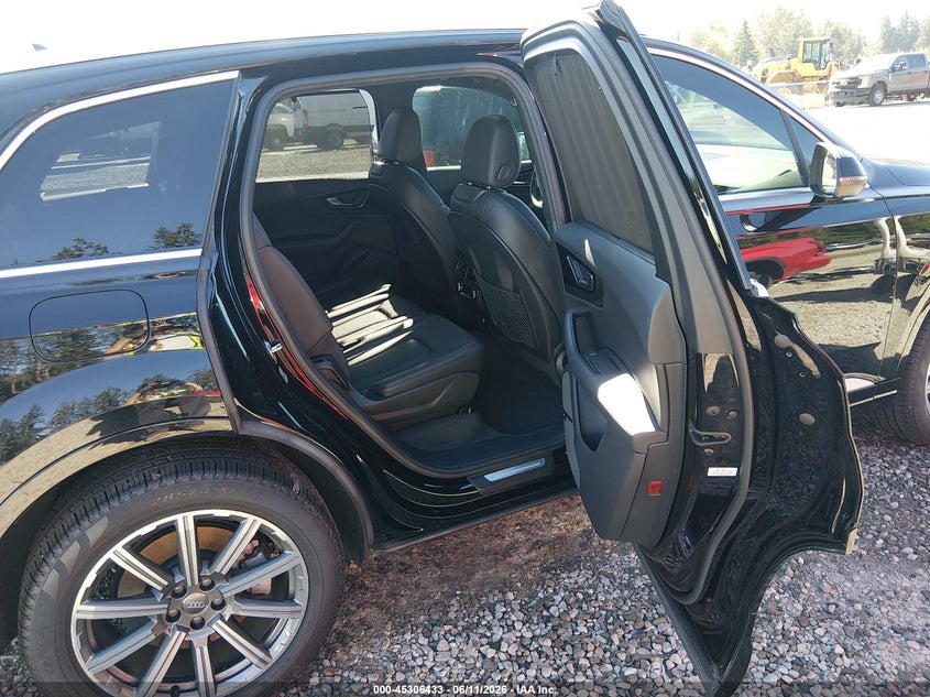 2019 Audi Q7 VIN WA1LAAF77KD009403 IAAI salvage auction — REAR END, Salvage Title, sold $25 on 2026-07-29 (photo 8)