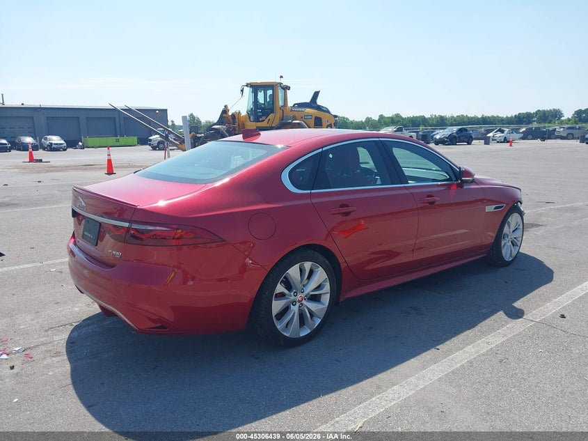 2022 Jaguar Xf VIN SAJBL4GX3NCY90611 IAAI salvage auction — FRONT END, Salvage Title, sold $7,300 on 2026-07-24 (photo 4)